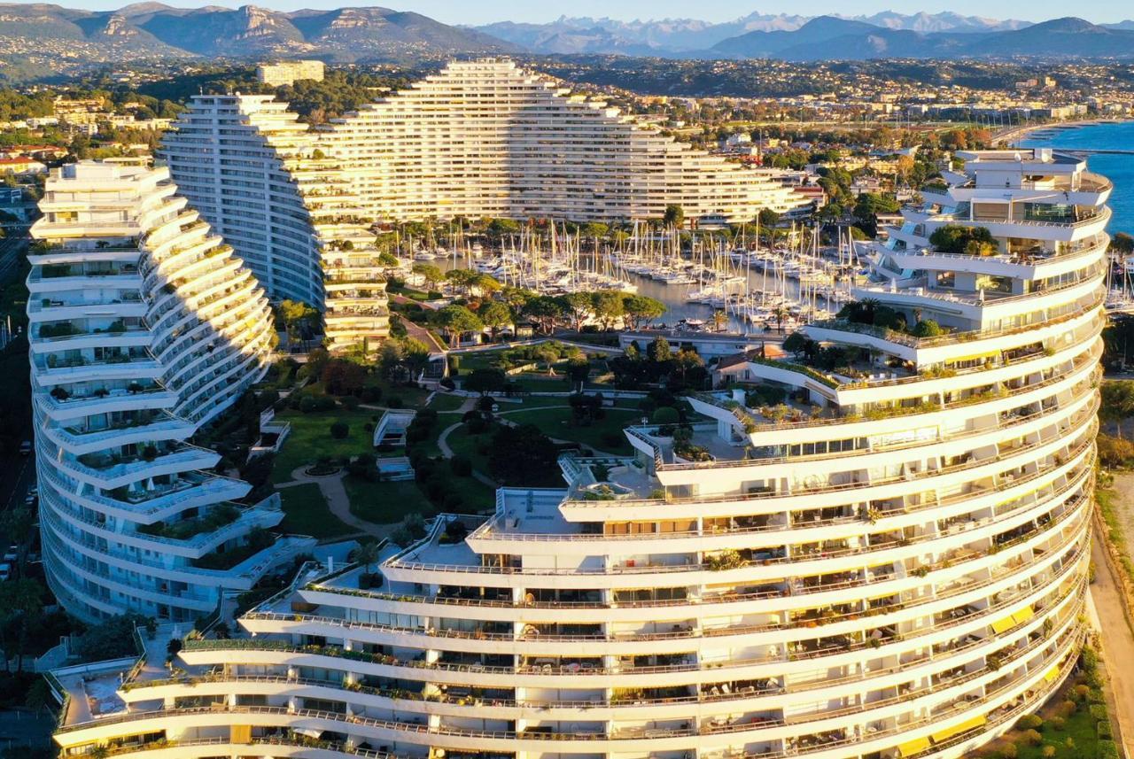 Blue Terrace Apartment - Marina Baie Des Anges Villeneuve-Loubet Exterior photo